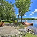 Pet Friendly! Lakefront W Hot Tub, Firepit!